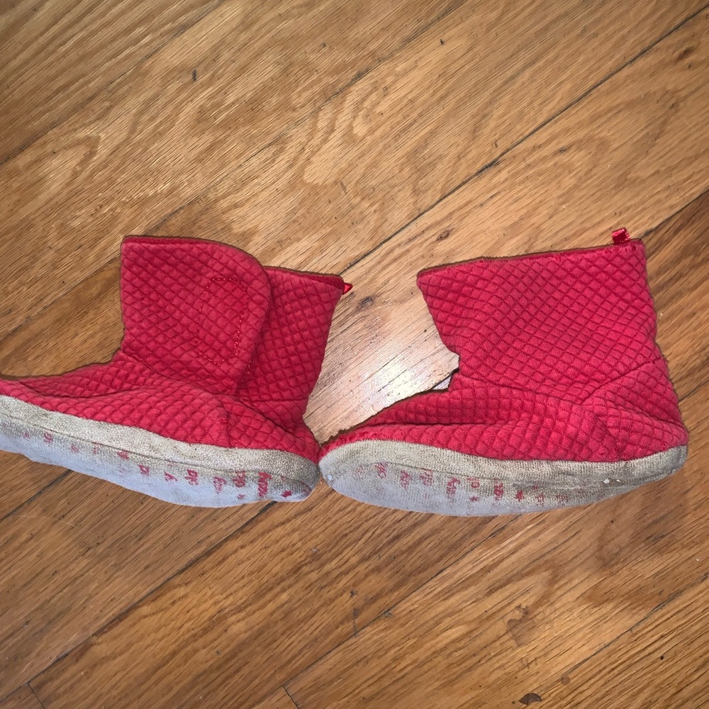 Warm play slippers for toddlers